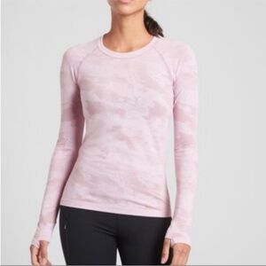 Athleta momentum seamless long sleeve top